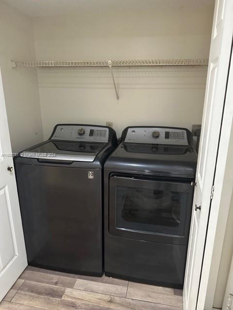 4421 W Mcnab Rd 10