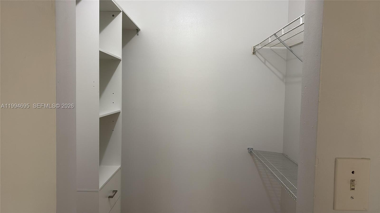 REFLECTIONS AT PEMBROKE P - Residential Lease