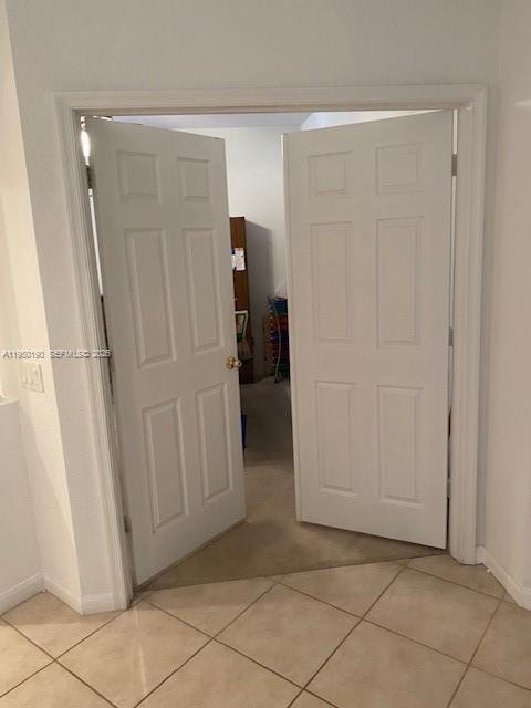 MARIPOSA POINTE AT WESTON - Residential