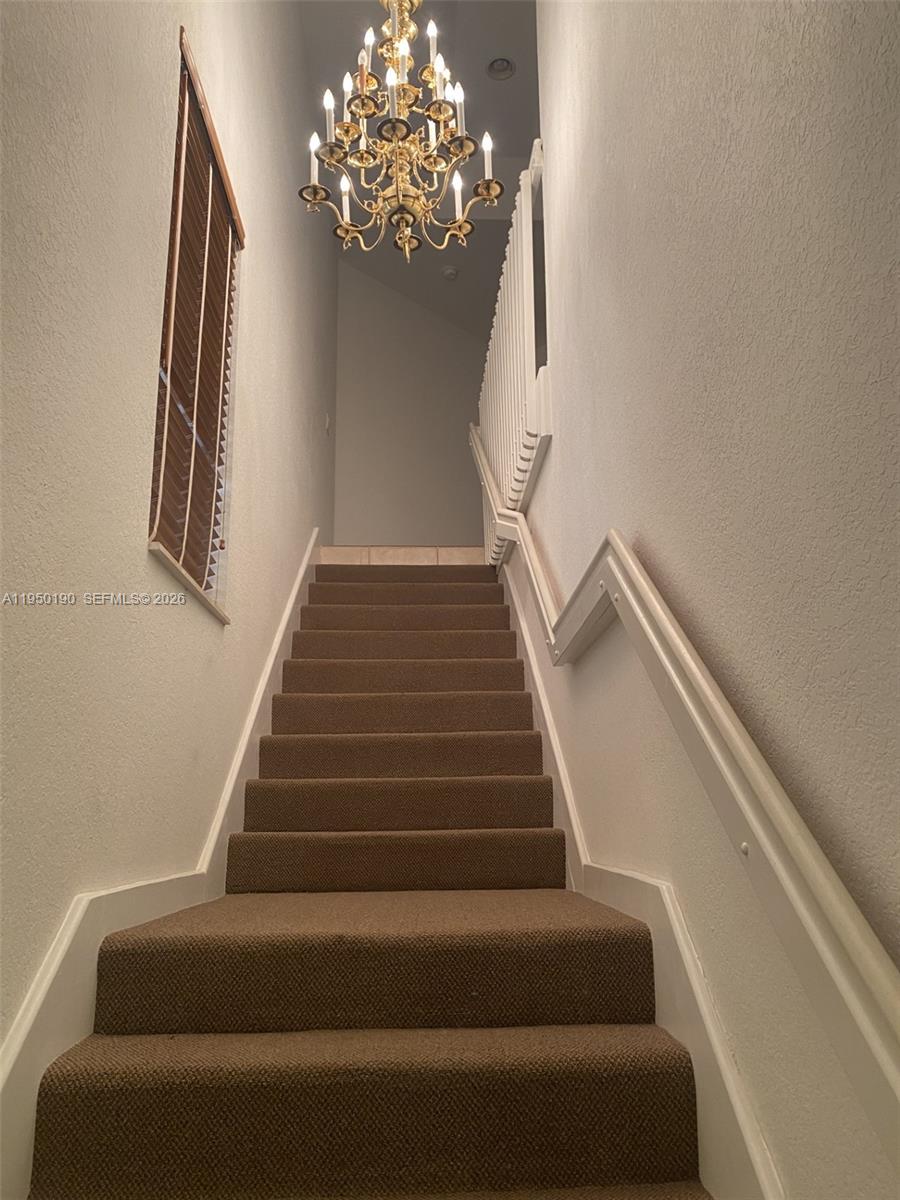 MARIPOSA POINTE AT WESTON - Residential