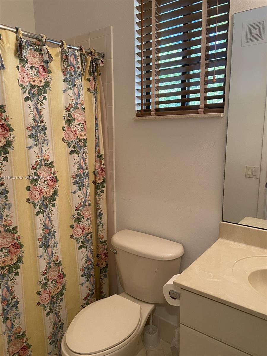 MARIPOSA POINTE AT WESTON - Residential