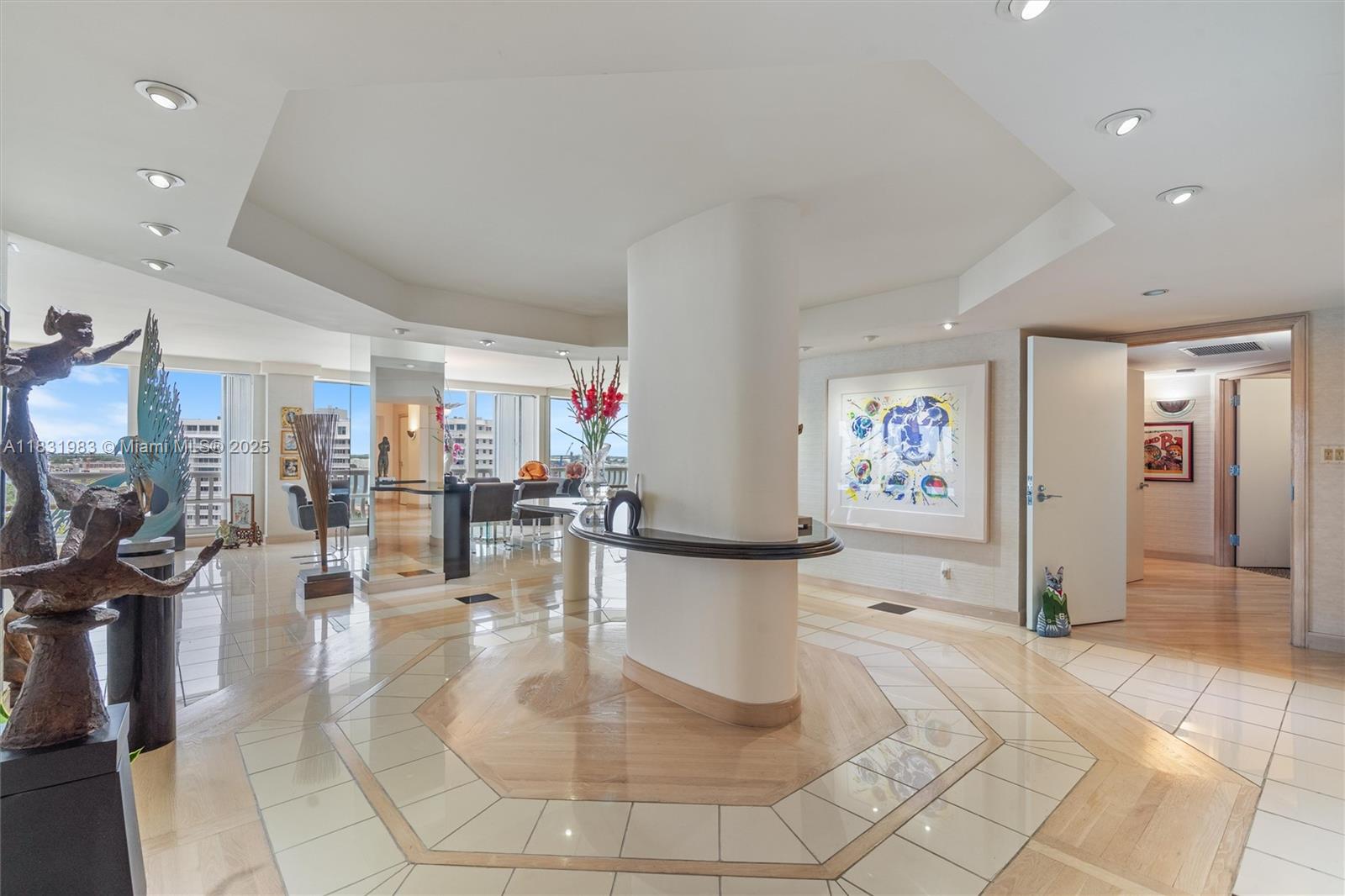 POINT OF AMERICAS - Residential