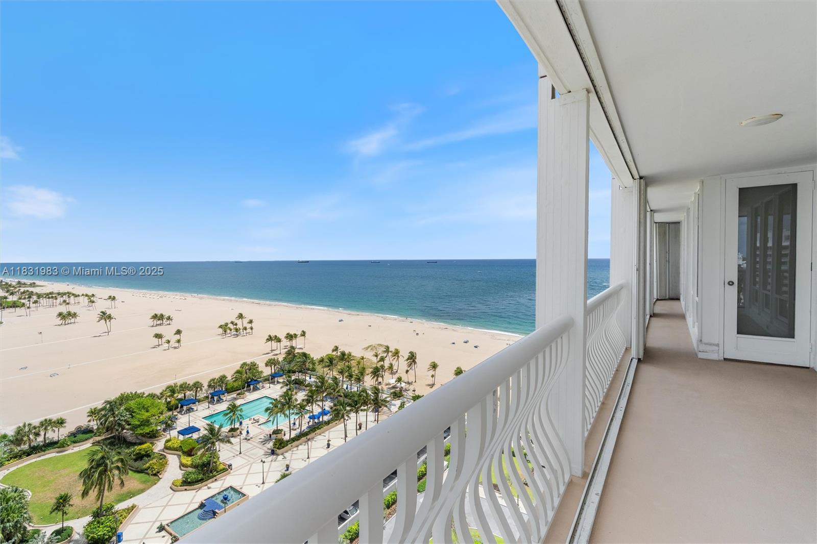 POINT OF AMERICAS - Residential