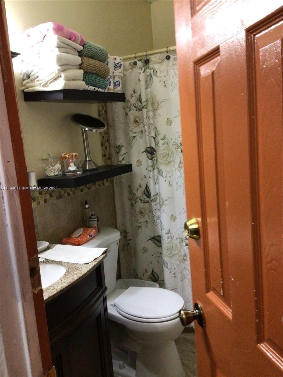 ALLAPATTAH SCH SUB - Residential Income