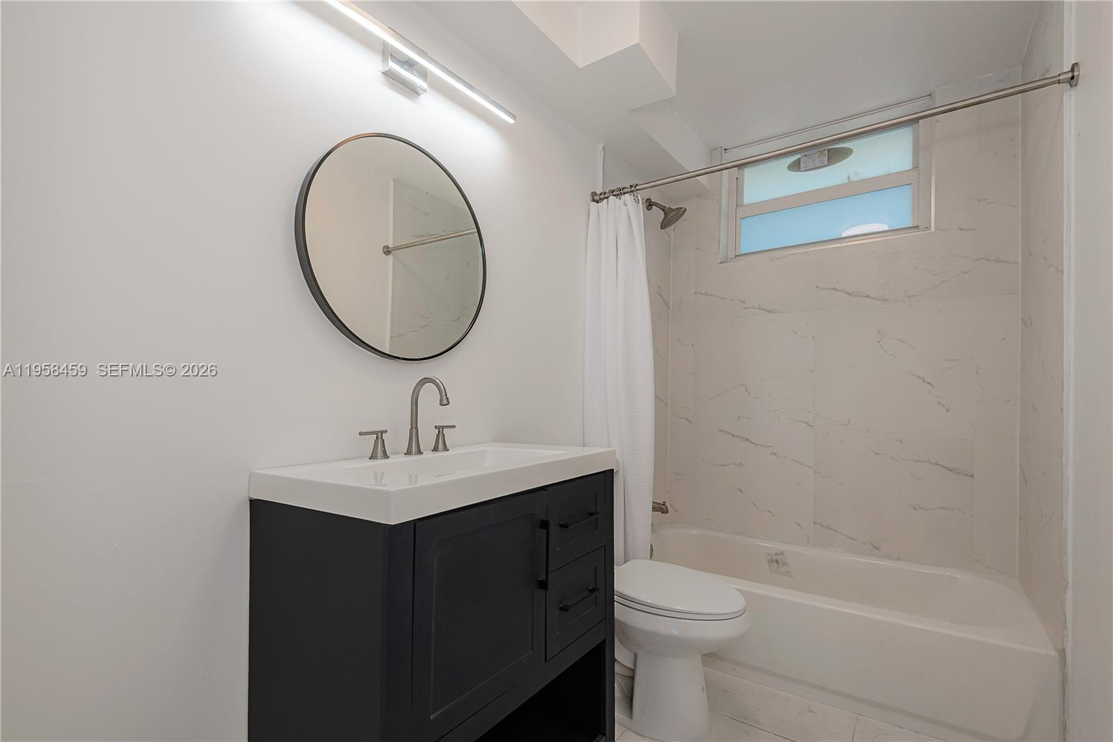 POINT EAST SEC II CONDO - Residential