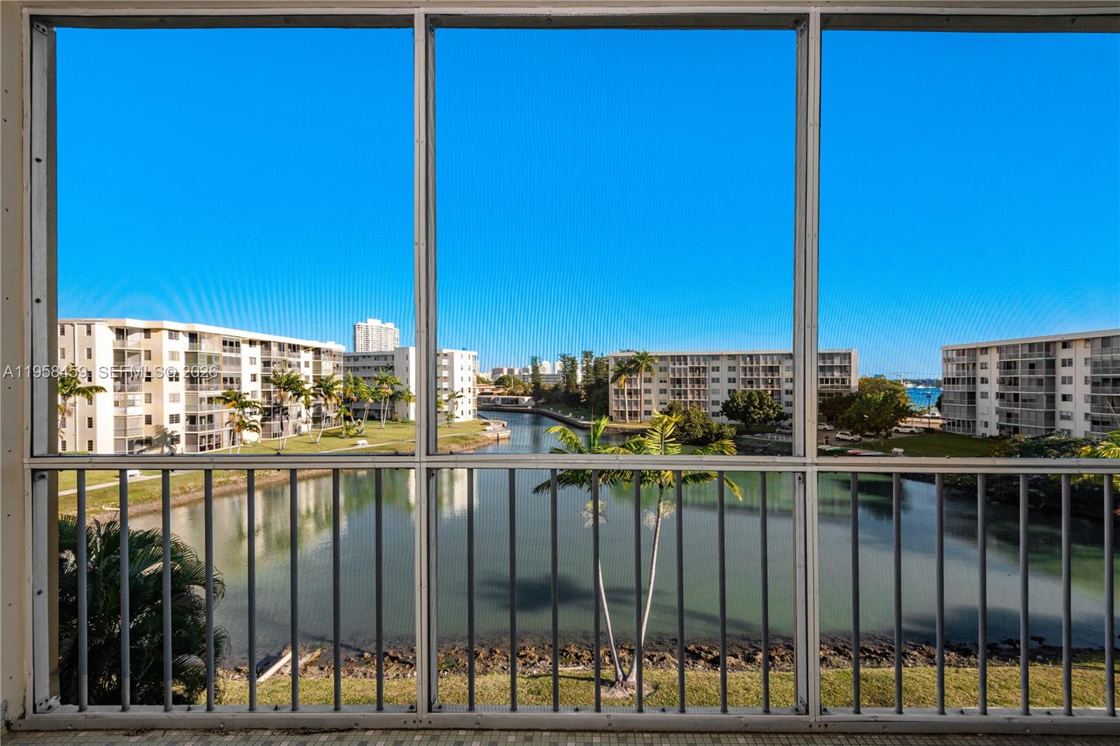 POINT EAST SEC II CONDO - Residential