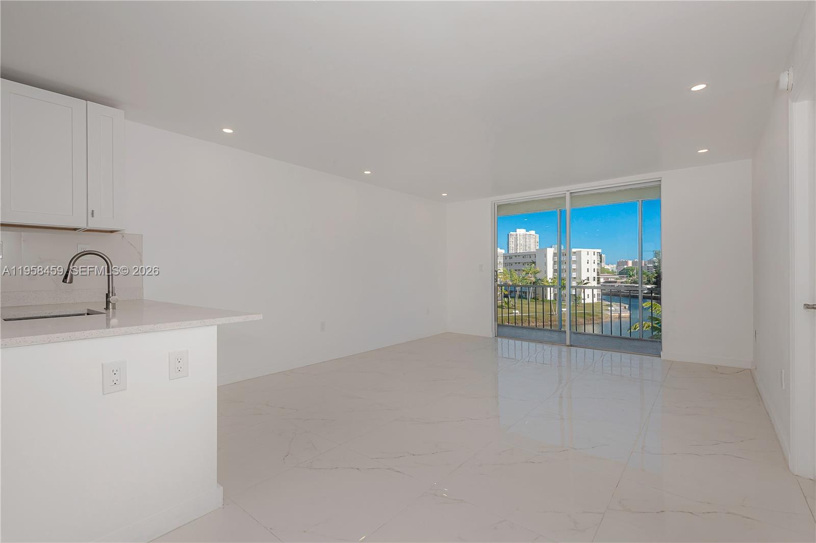 POINT EAST SEC II CONDO - Residential