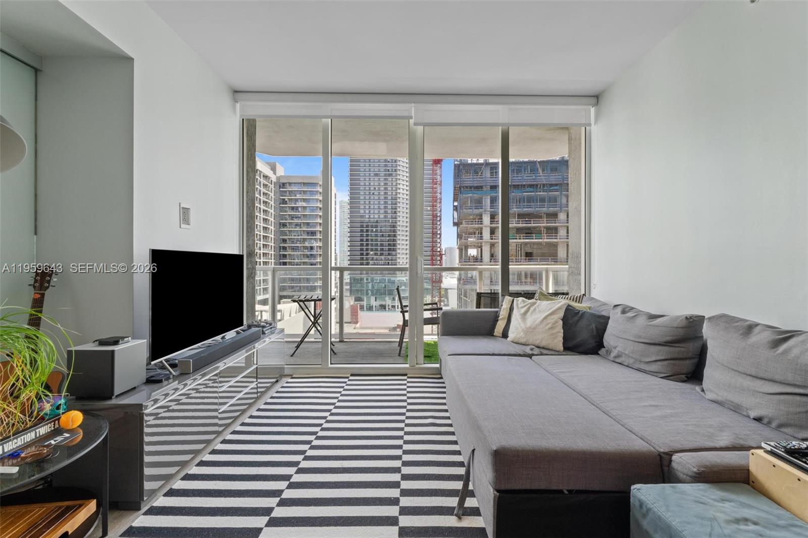 VIZCAYNE SOUTH CONDO - Residential Lease