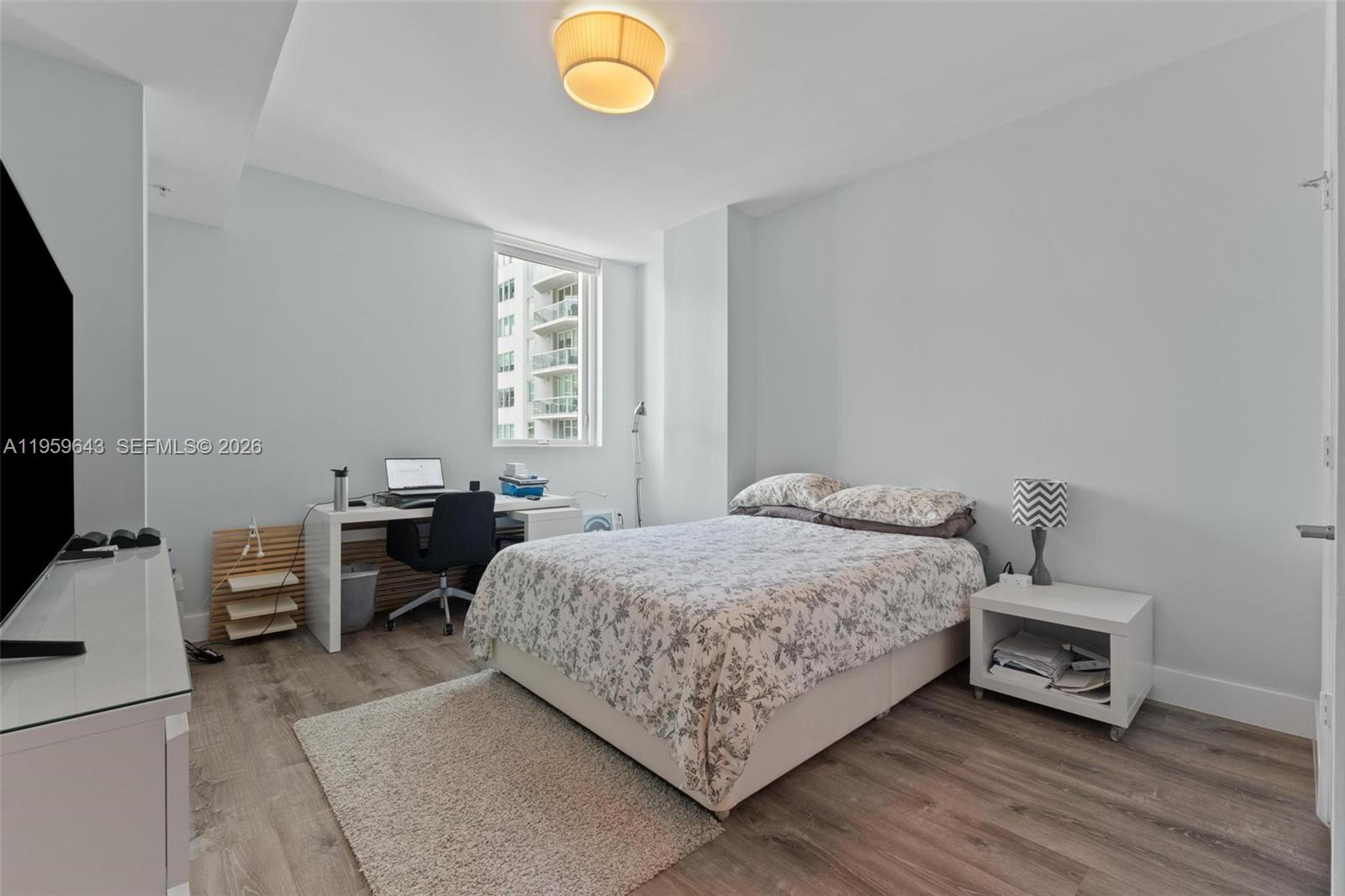 VIZCAYNE SOUTH CONDO - Residential Lease