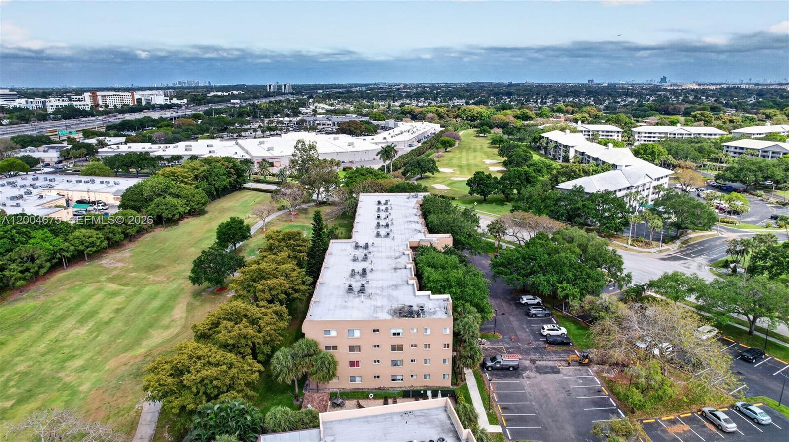 TANGERINE CONDOMINIUM SEV - Residential