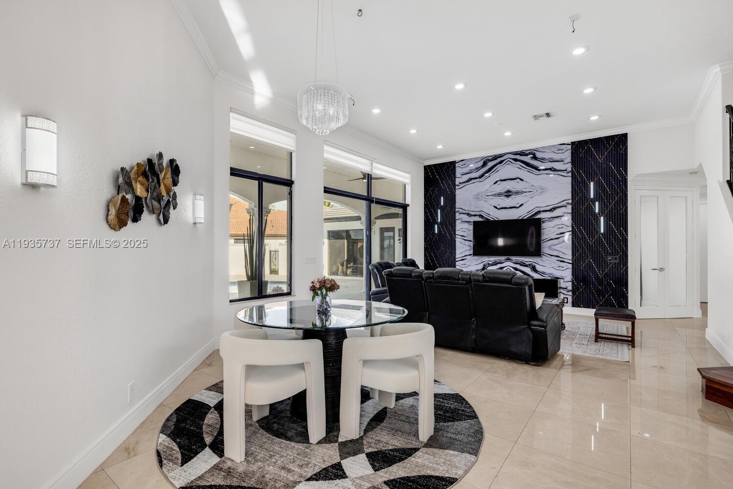 SUNSET LAKES PLAT ONE - Residential