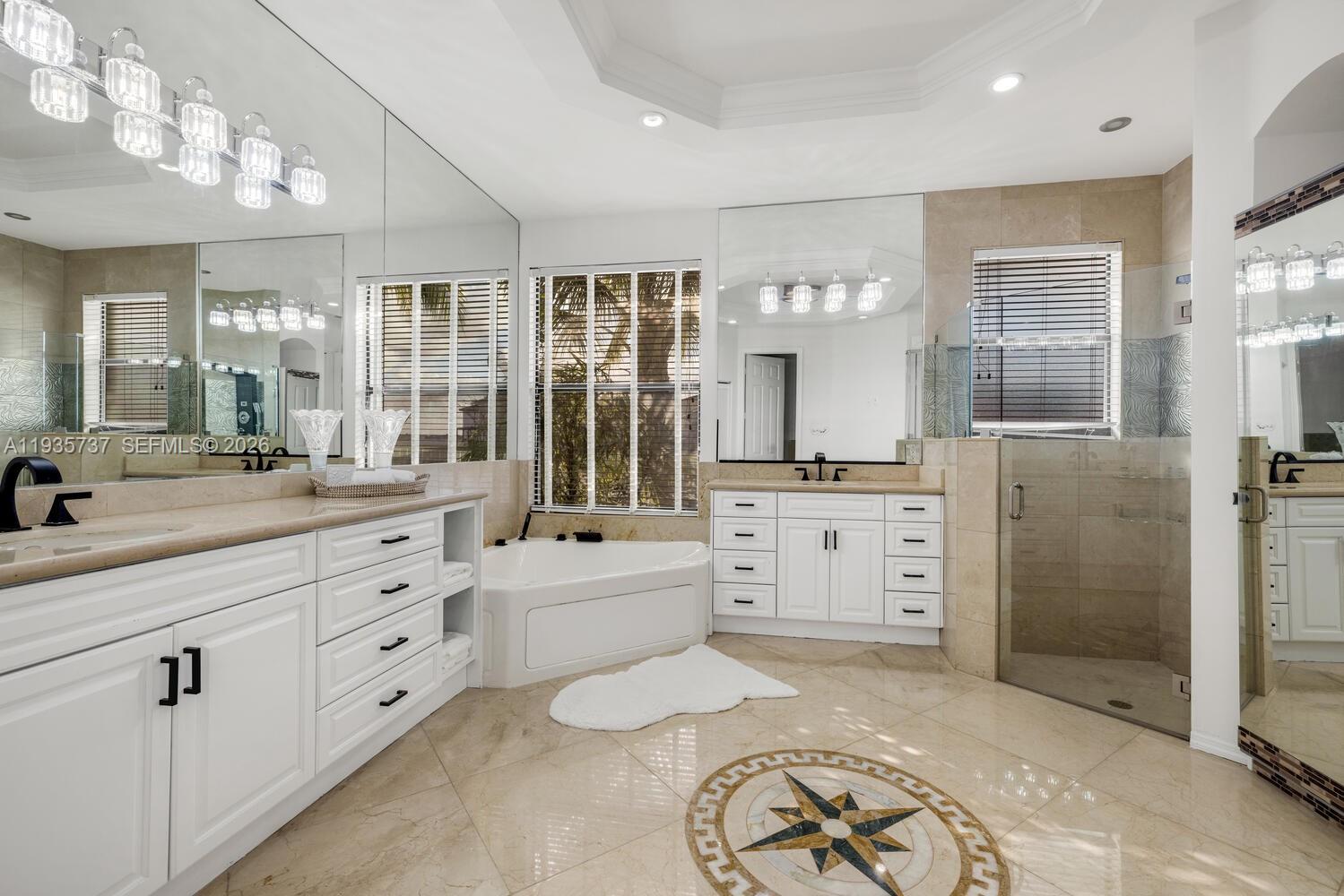 SUNSET LAKES PLAT ONE - Residential