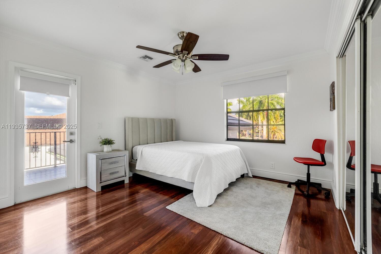 SUNSET LAKES PLAT ONE - Residential