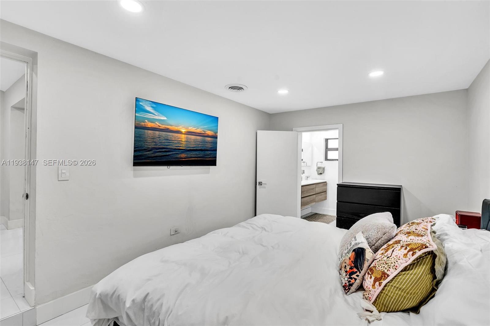 OVERBROOK SHORES - Residential