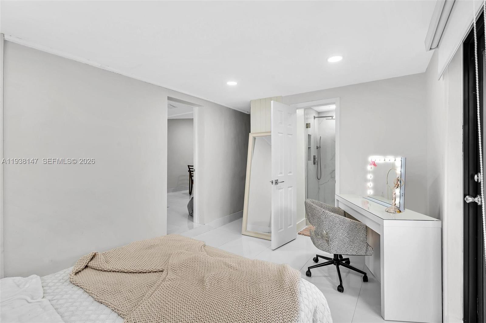 OVERBROOK SHORES - Residential