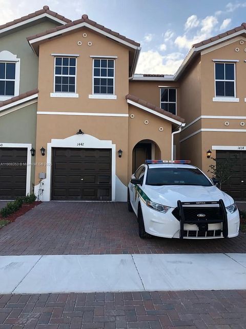 1442 SE 23rd Ter 1442 Homestead FL 33035