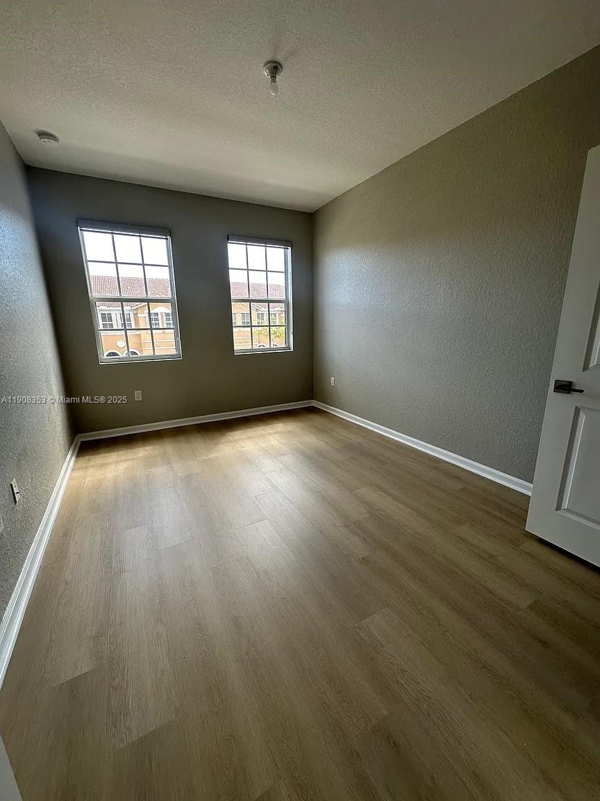 KEYS GARDEN - Residential Lease