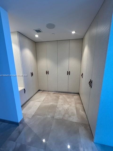 JADE OCEAN CONDO - Residential