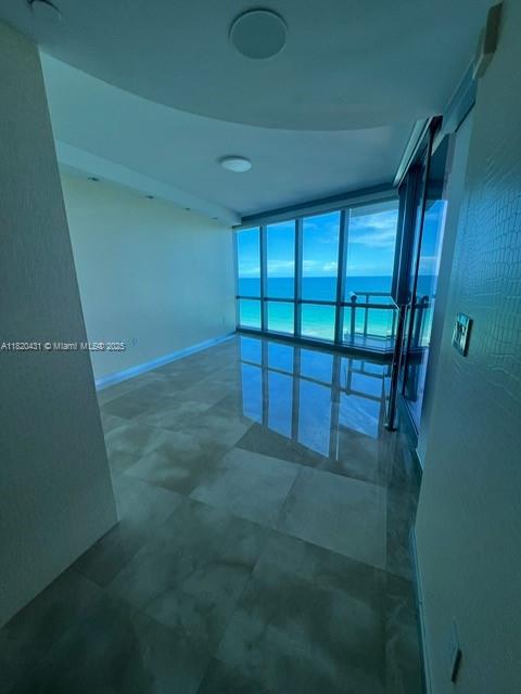 JADE OCEAN CONDO - Residential