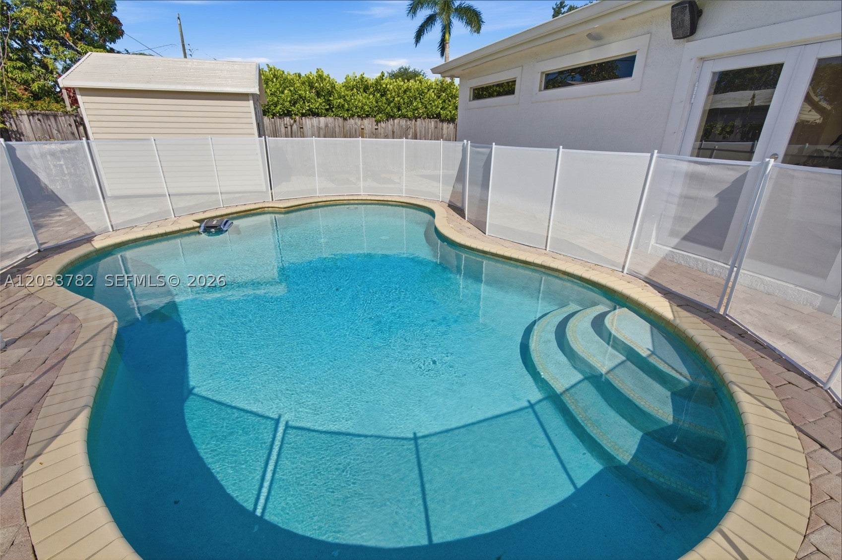 7151 SW 14th St, Pembroke Pines FL 33023