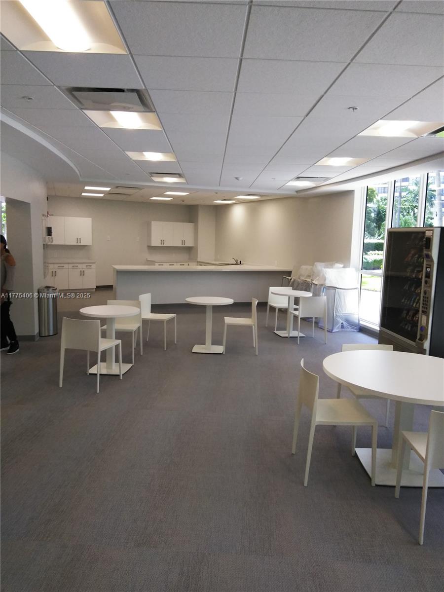 OLYMPUS CONDO PHASE - Residential Lease