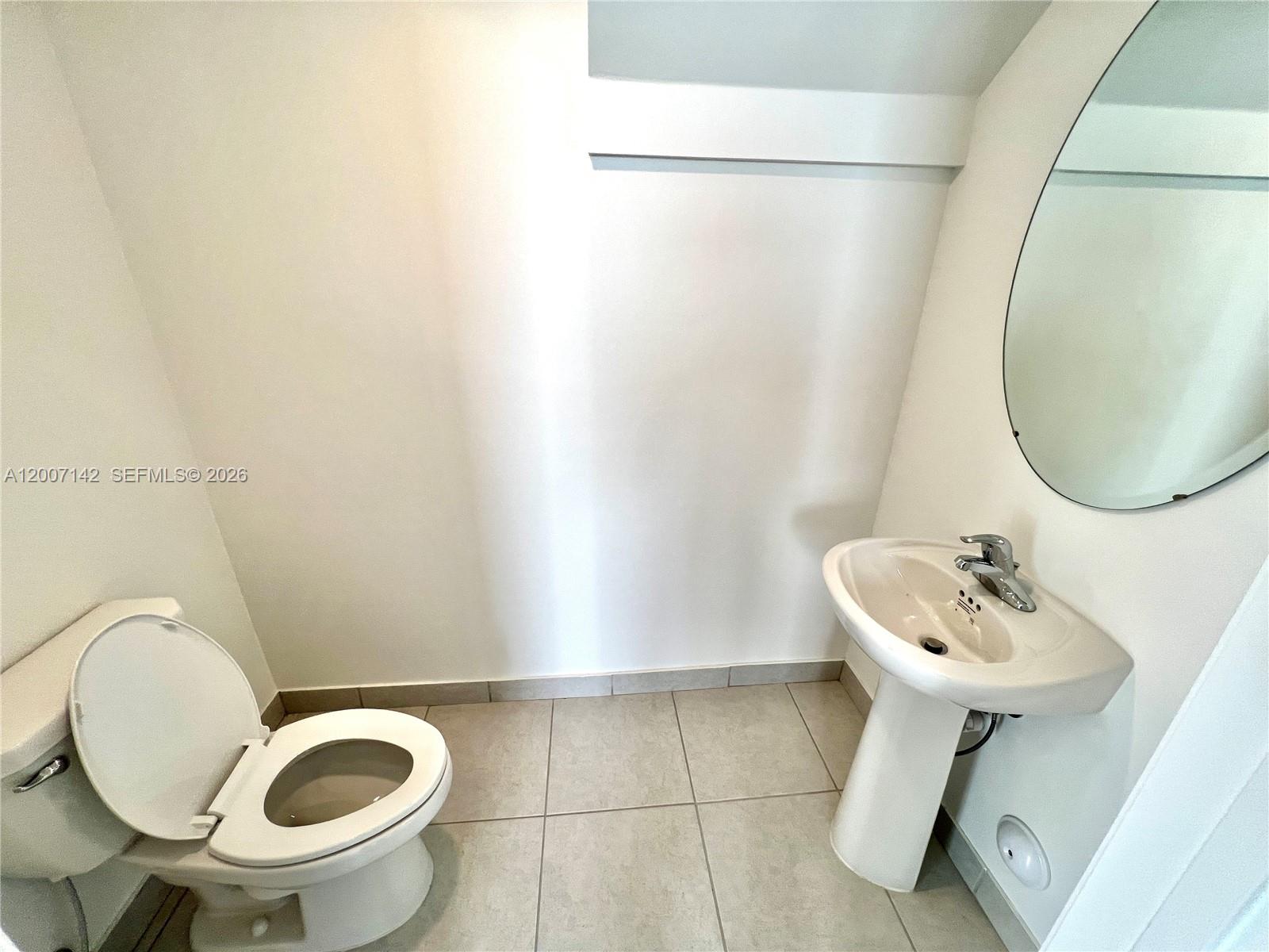 KENDALL ASSEMBLAGE SOUTH - Residential