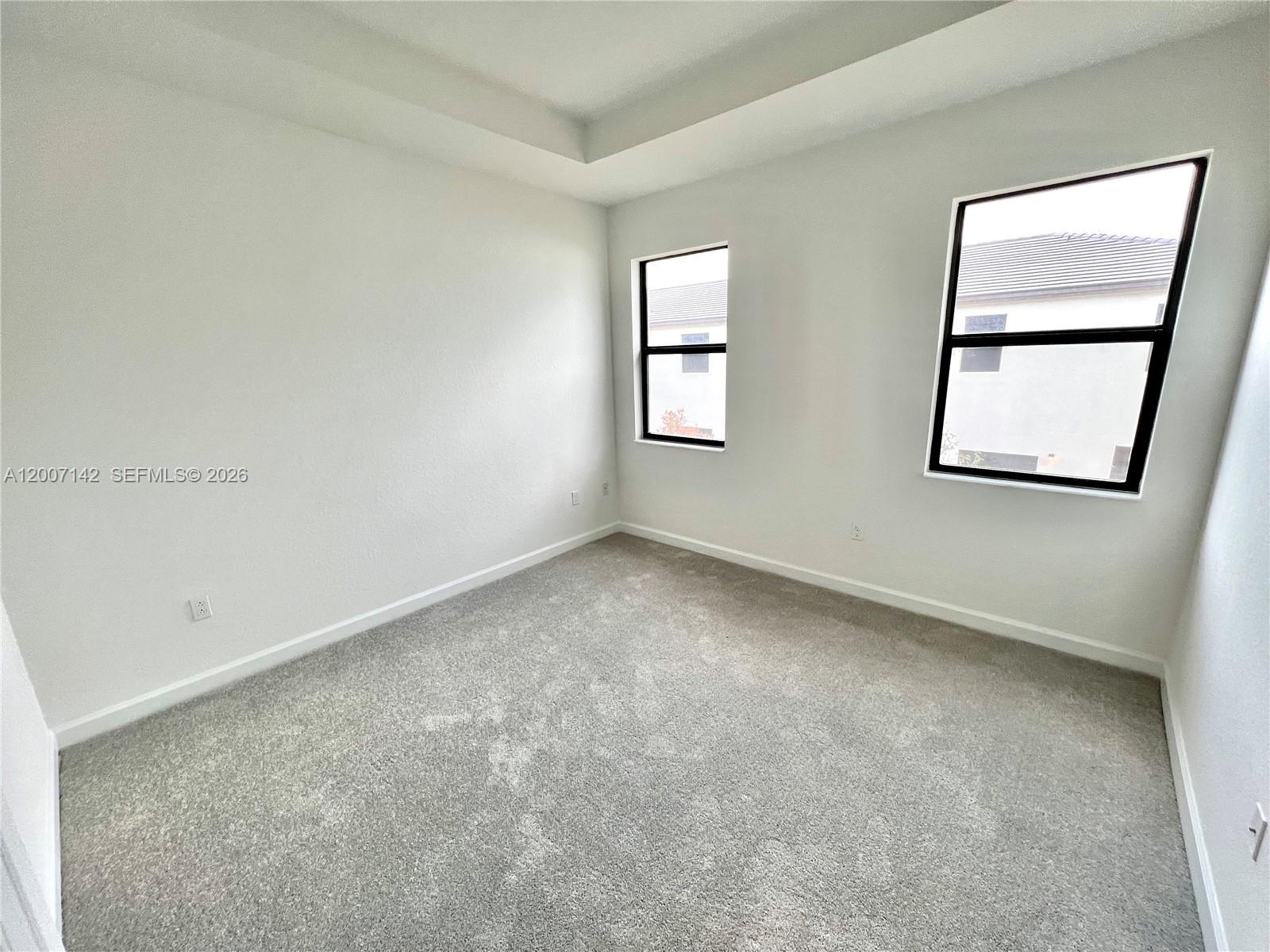 KENDALL ASSEMBLAGE SOUTH - Residential