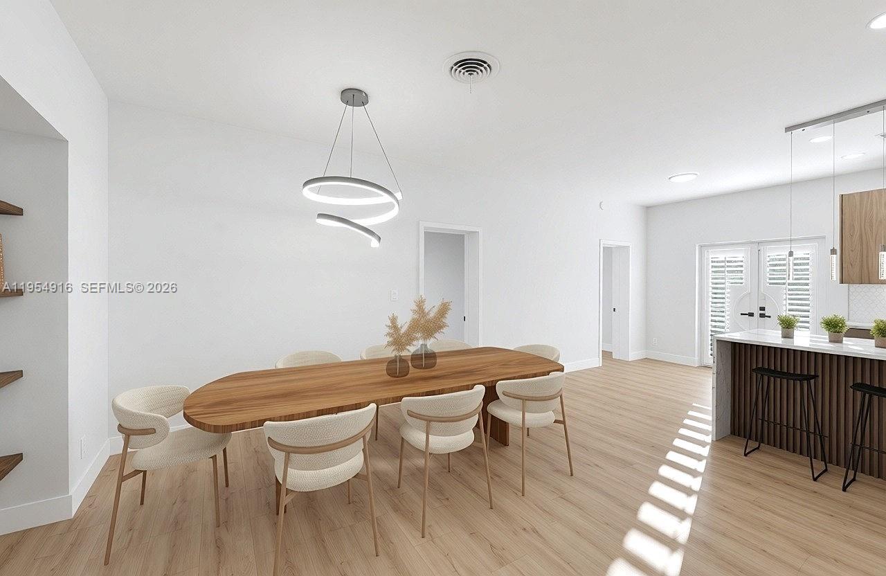 IMPERIAL POINT 1 SEC - Residential