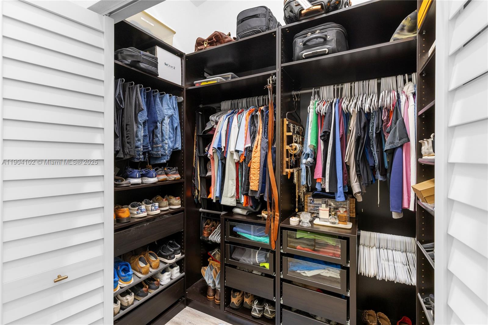 WATERFORD LANDING - Residential Lease