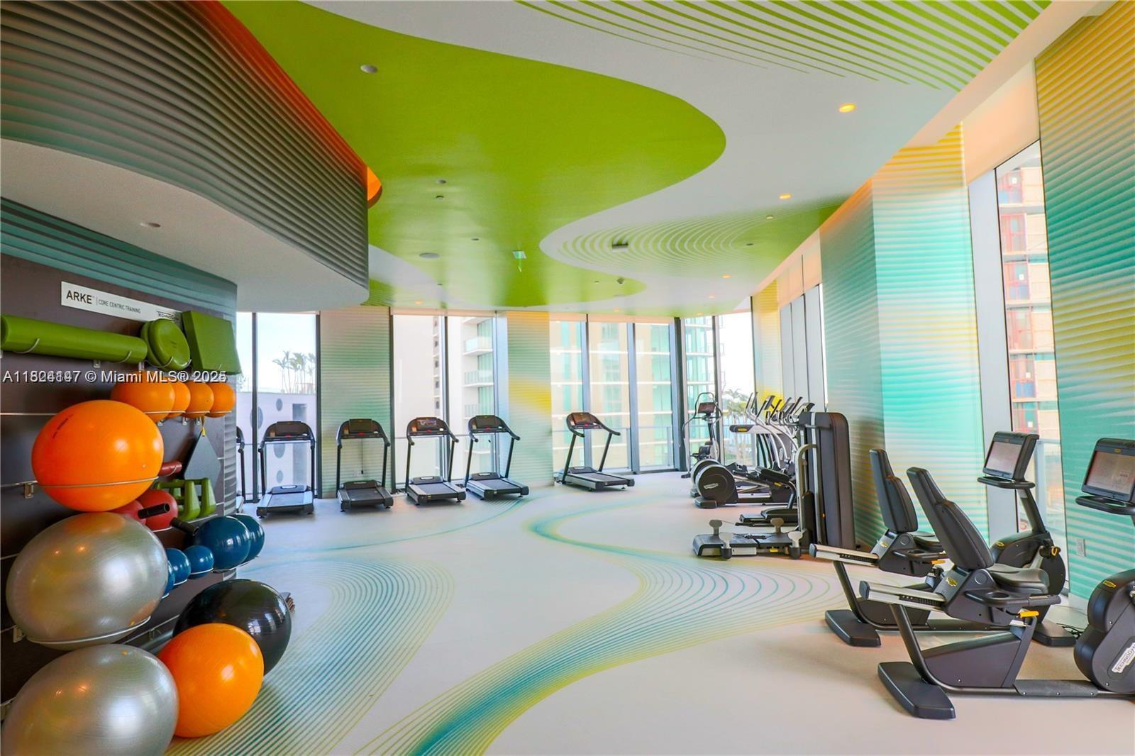 PARAISO BAYVIEWS CONDO - Residential