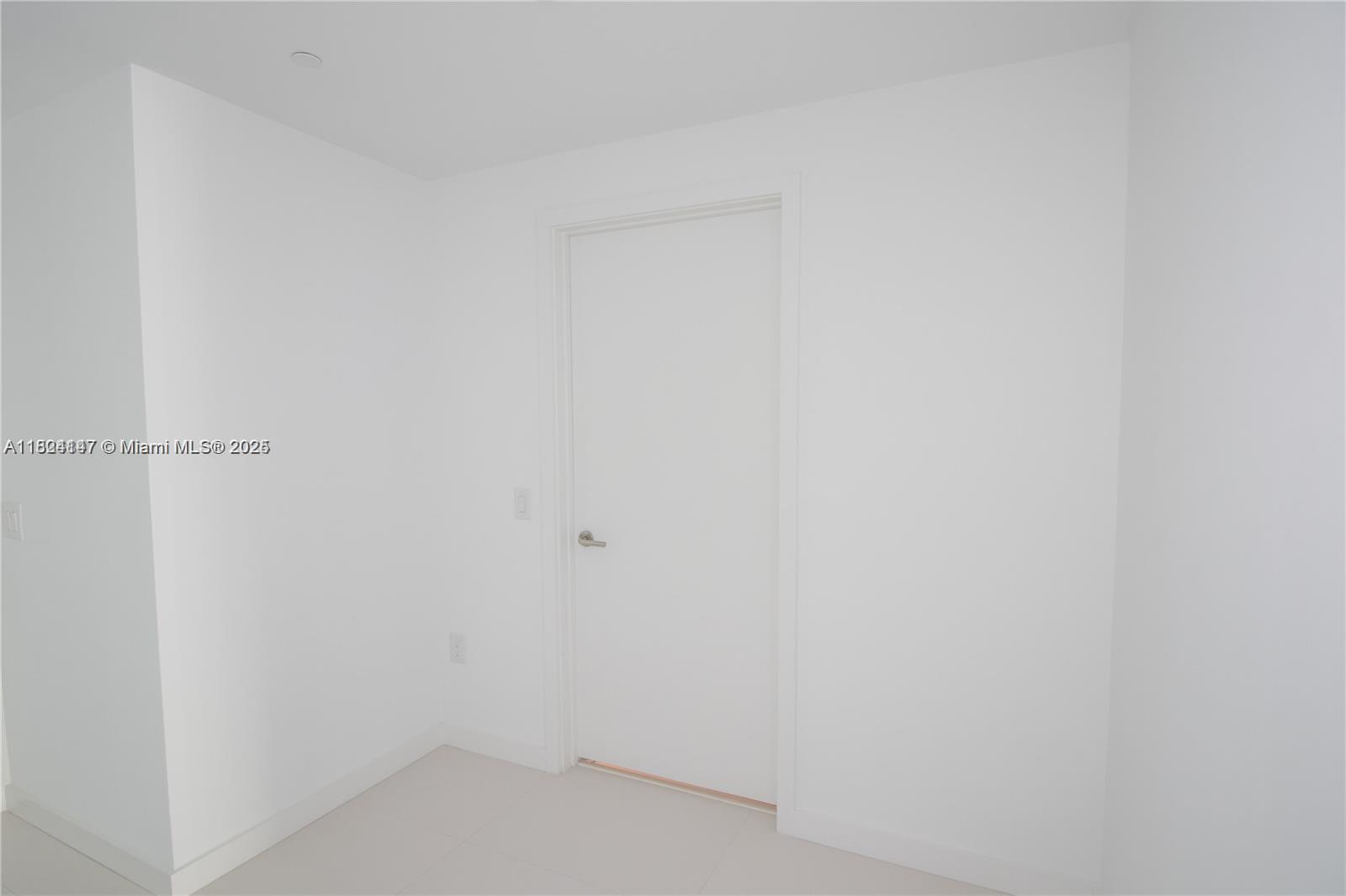 PARAISO BAYVIEWS CONDO - Residential