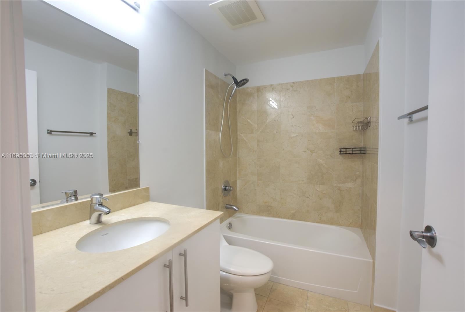 AVENTURA MARINA CONDO NUM - Residential