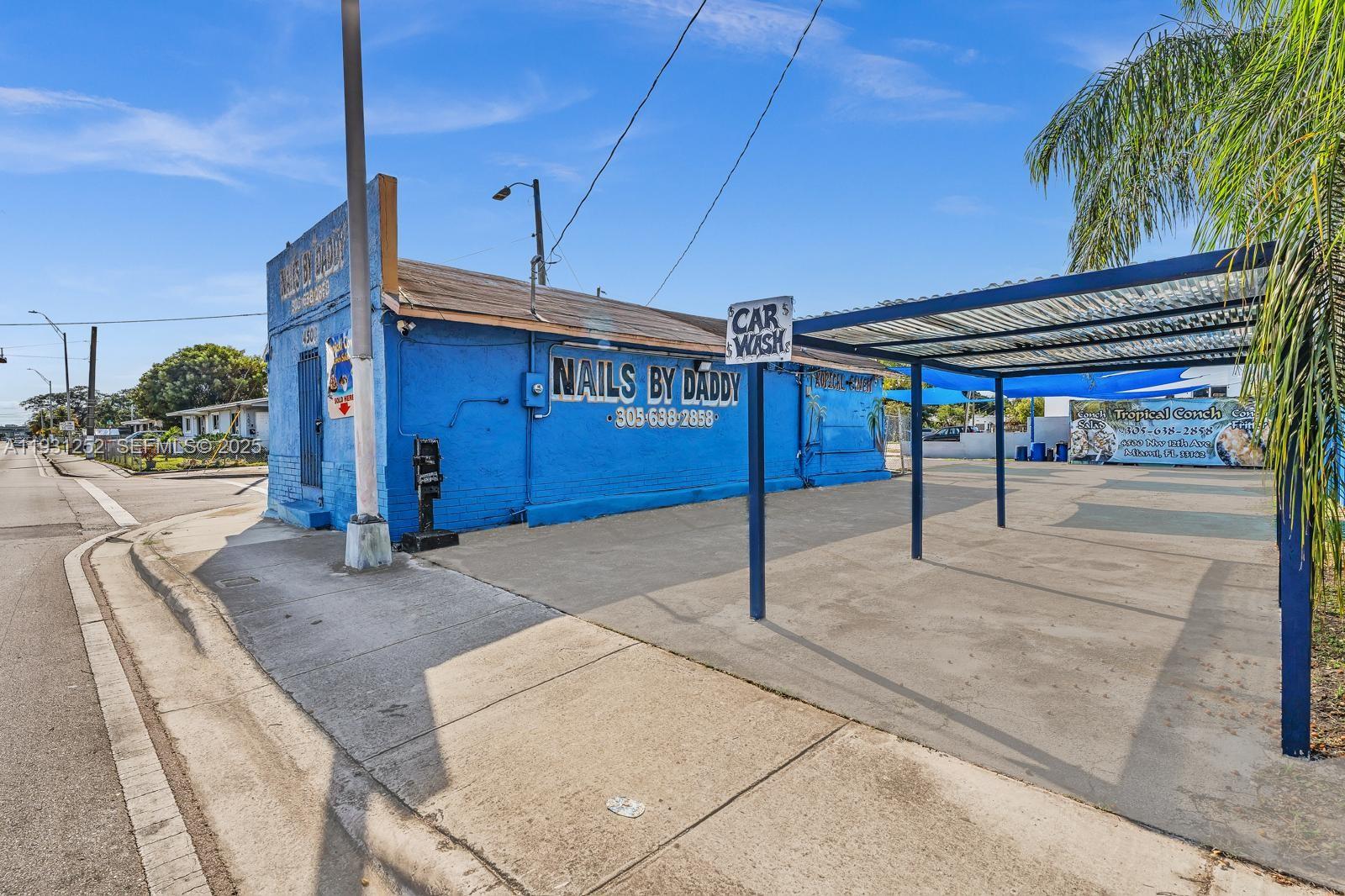 NO MIAMI ESTATES - Residential