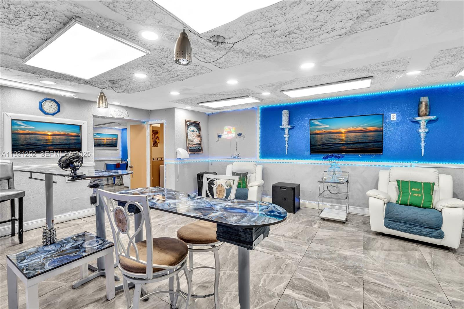 NO MIAMI ESTATES - Residential