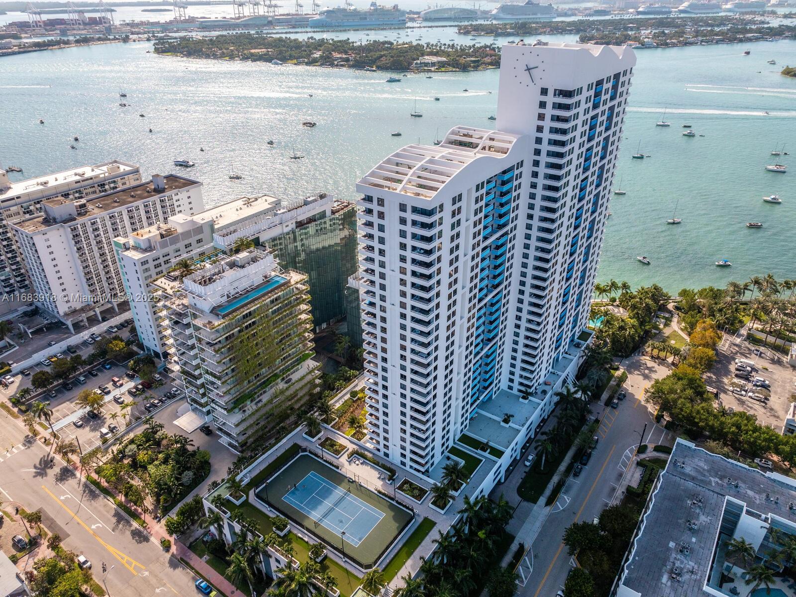 1330 West Ave 1511
