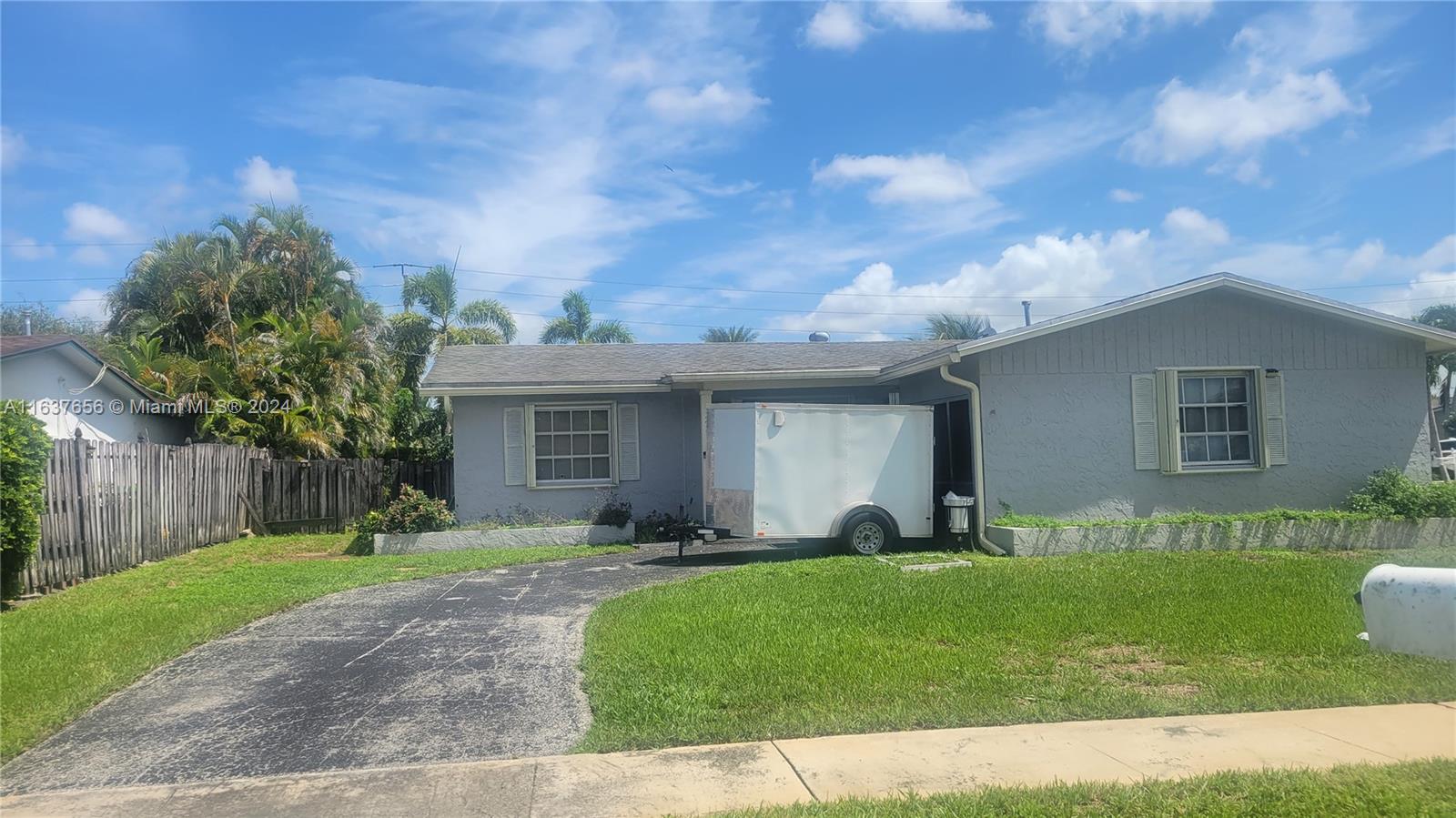 Property for Sale at 12211 Nw 29th Pl, Sunrise, Miami-Dade County, Florida - Bedrooms: 3 
Bathrooms: 2  - $548,000