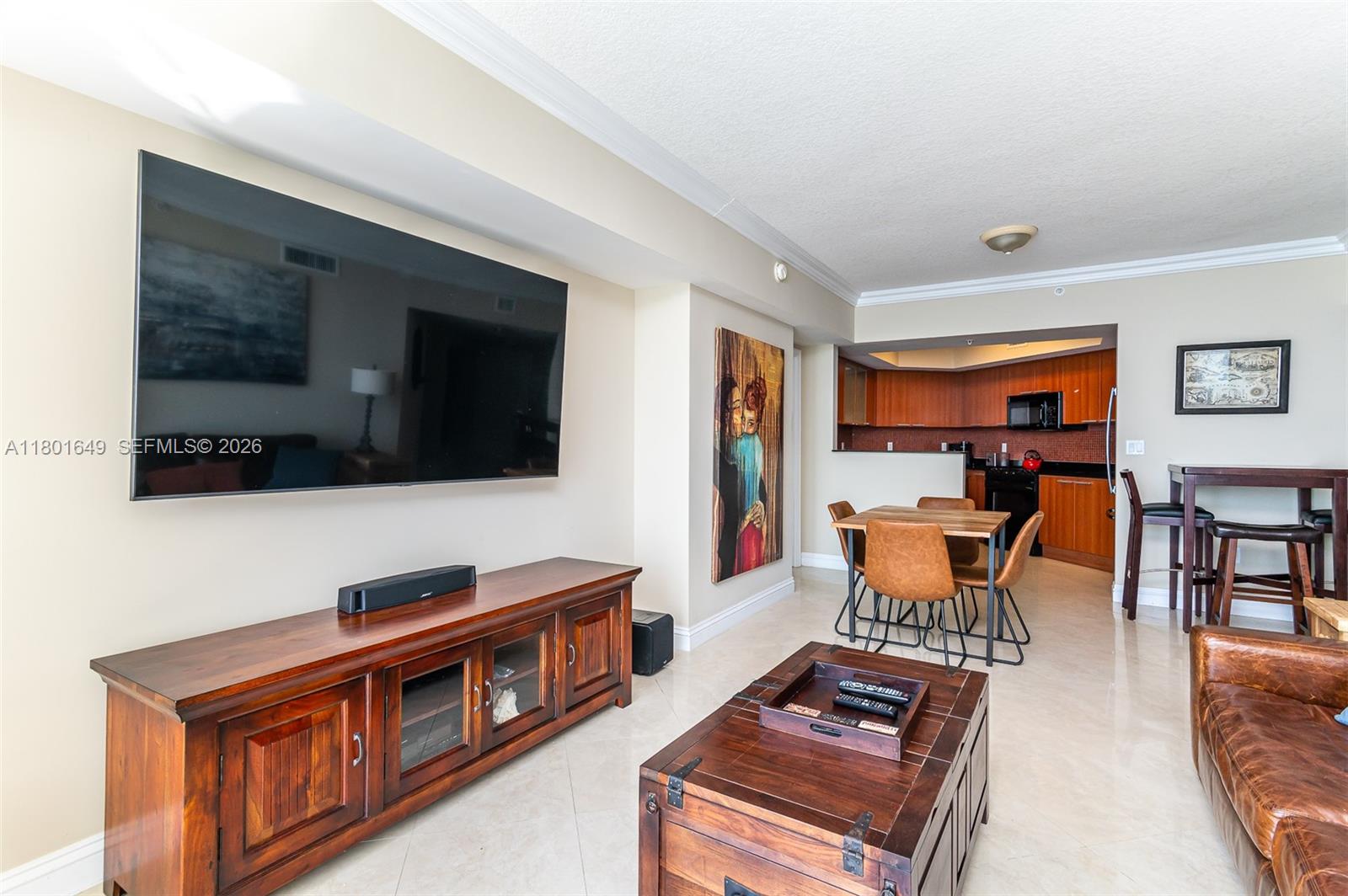 LA PERLA CONDO - Residential