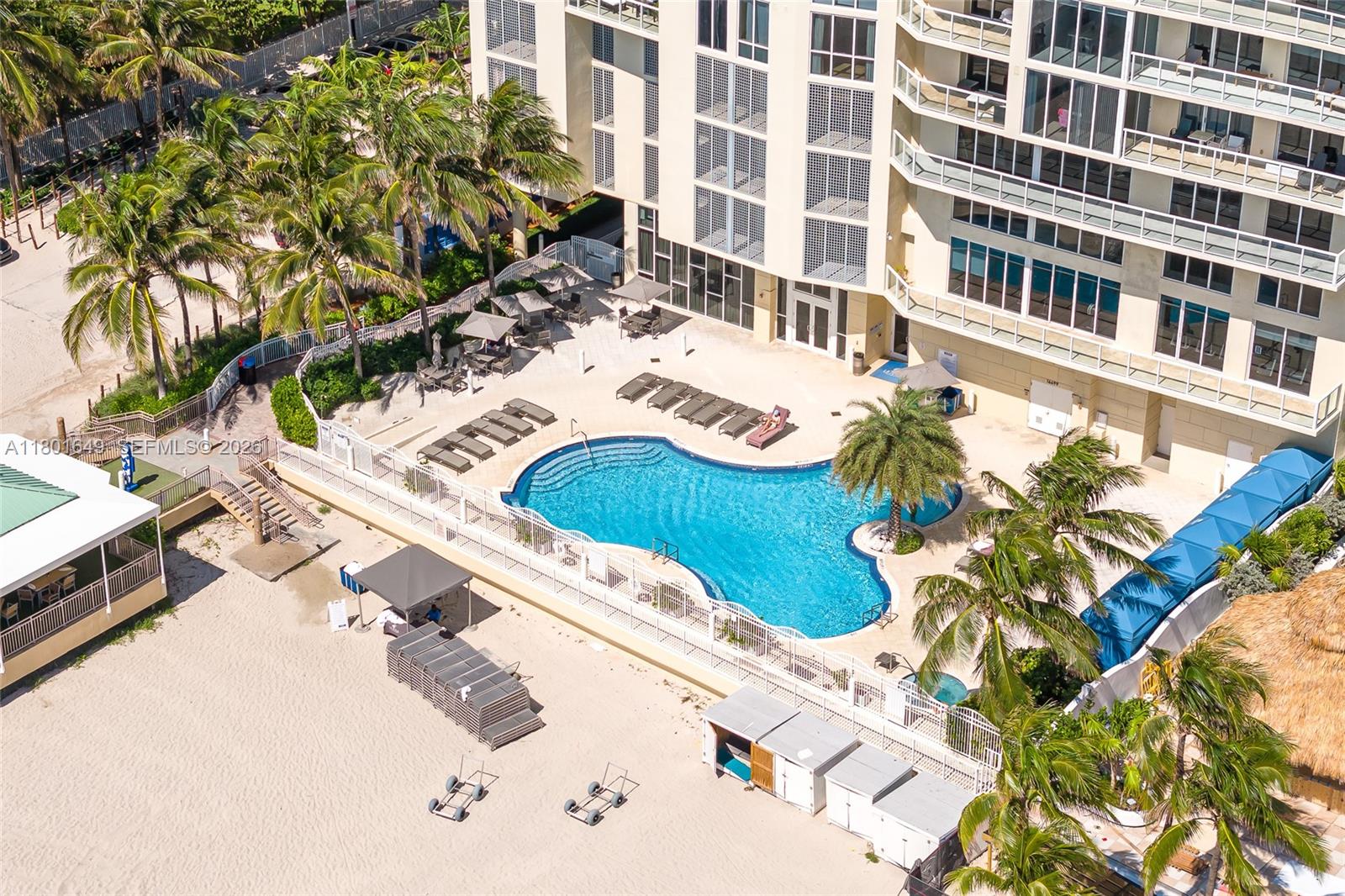 LA PERLA CONDO - Residential