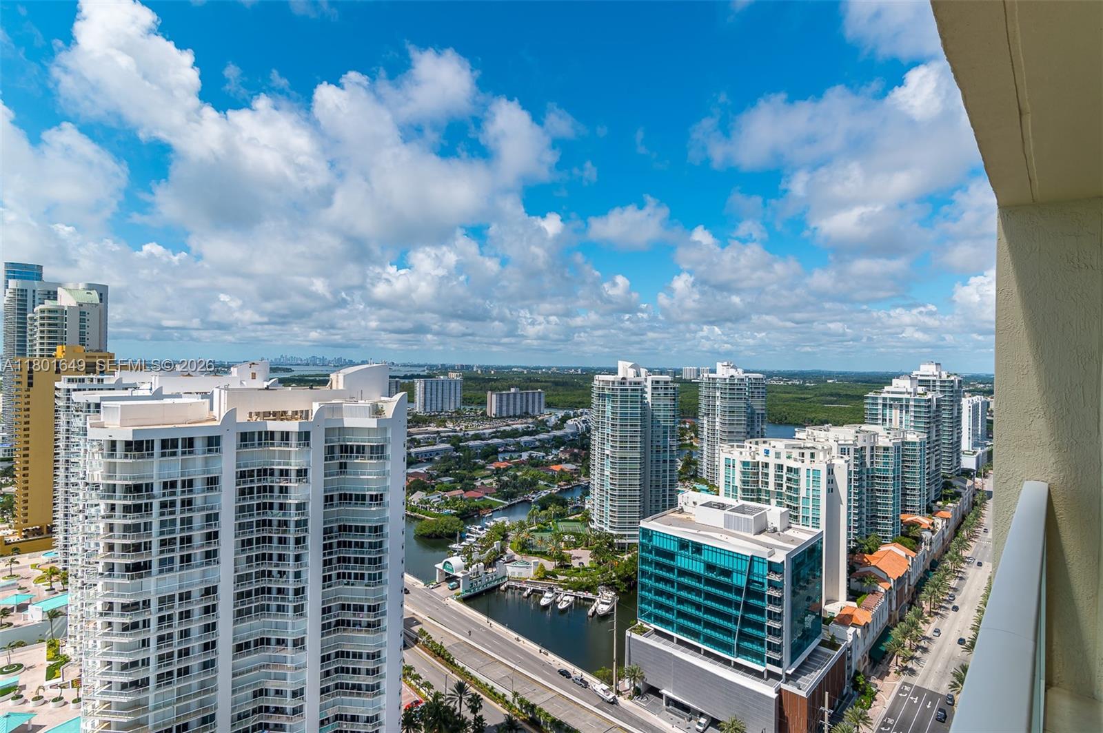 LA PERLA CONDO - Residential