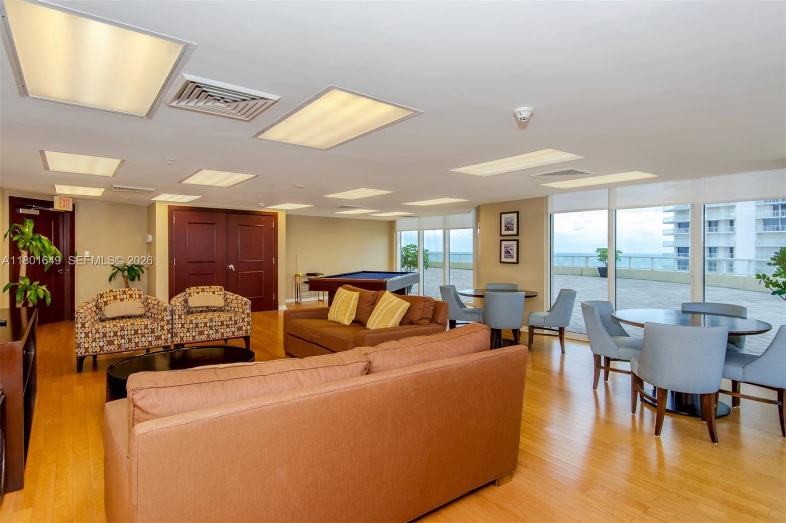 LA PERLA CONDO - Residential