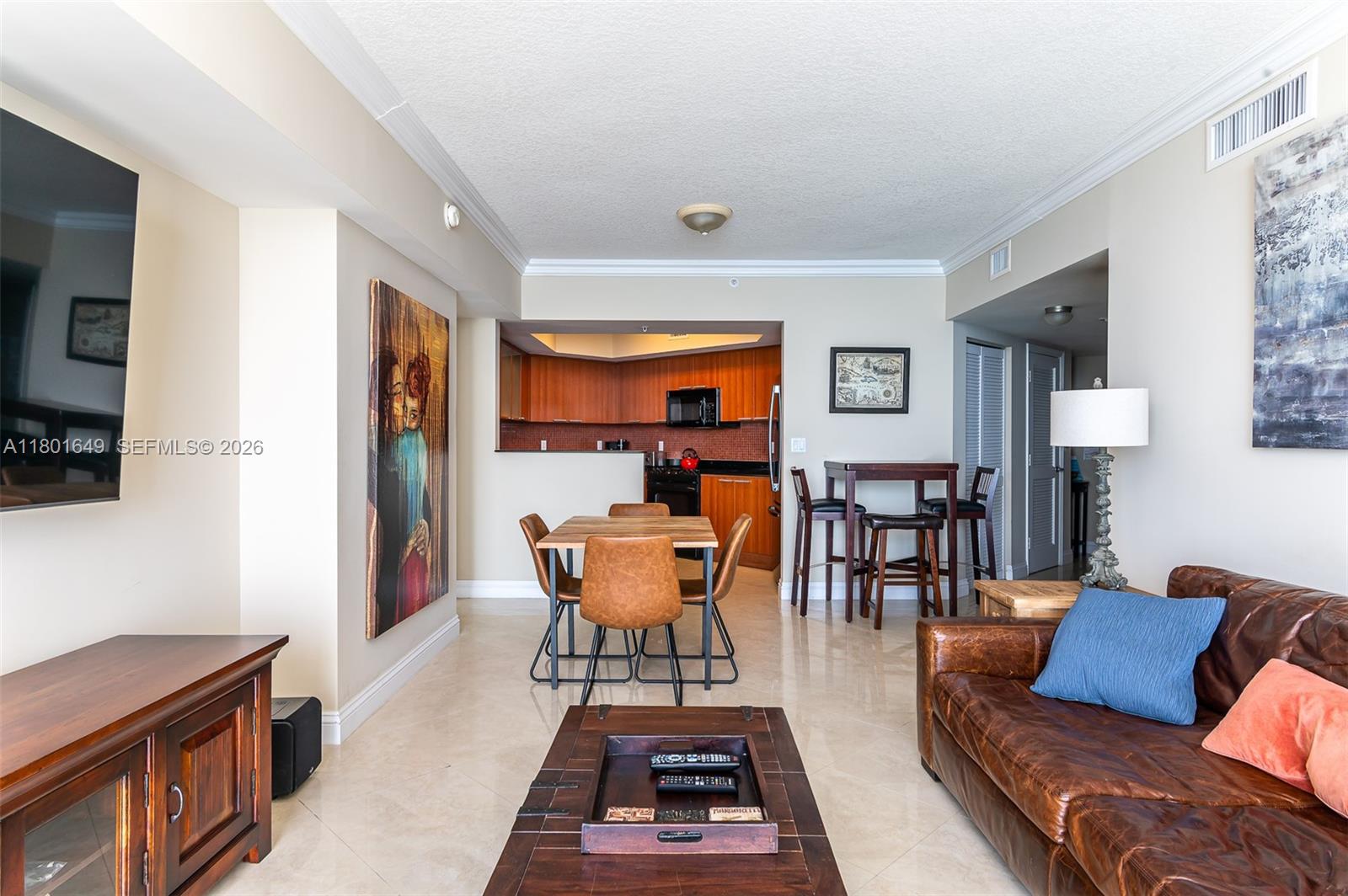 LA PERLA CONDO - Residential