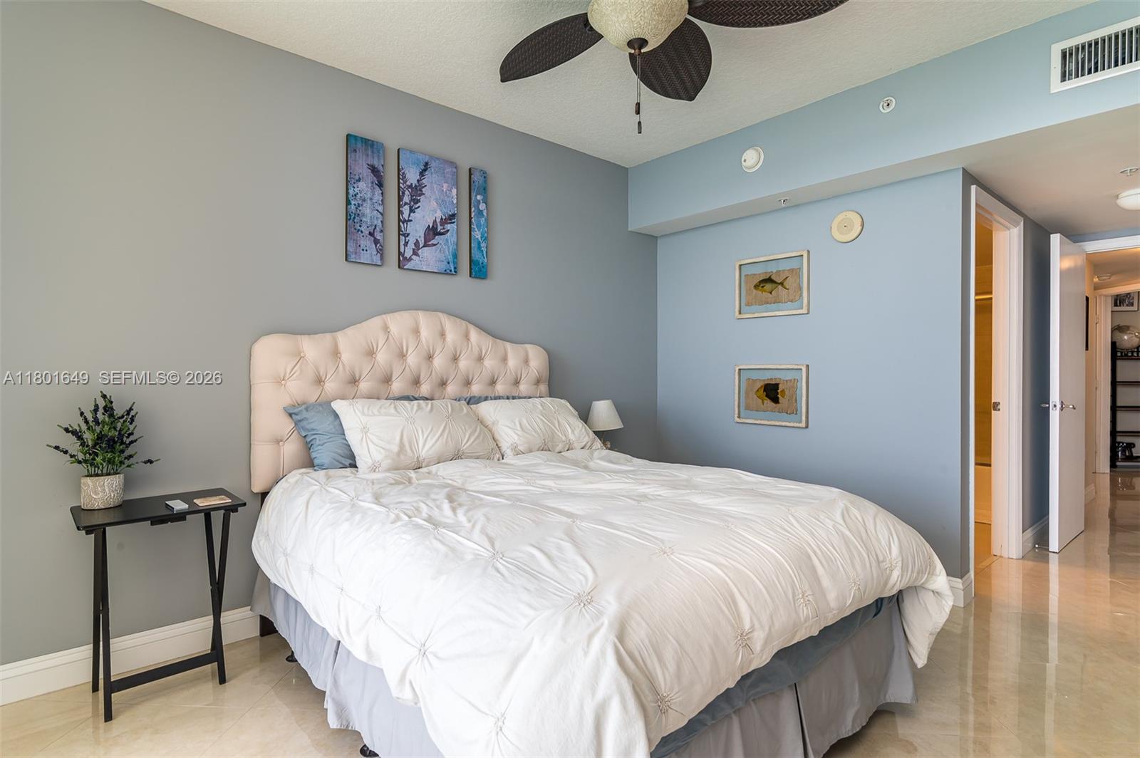 LA PERLA CONDO - Residential