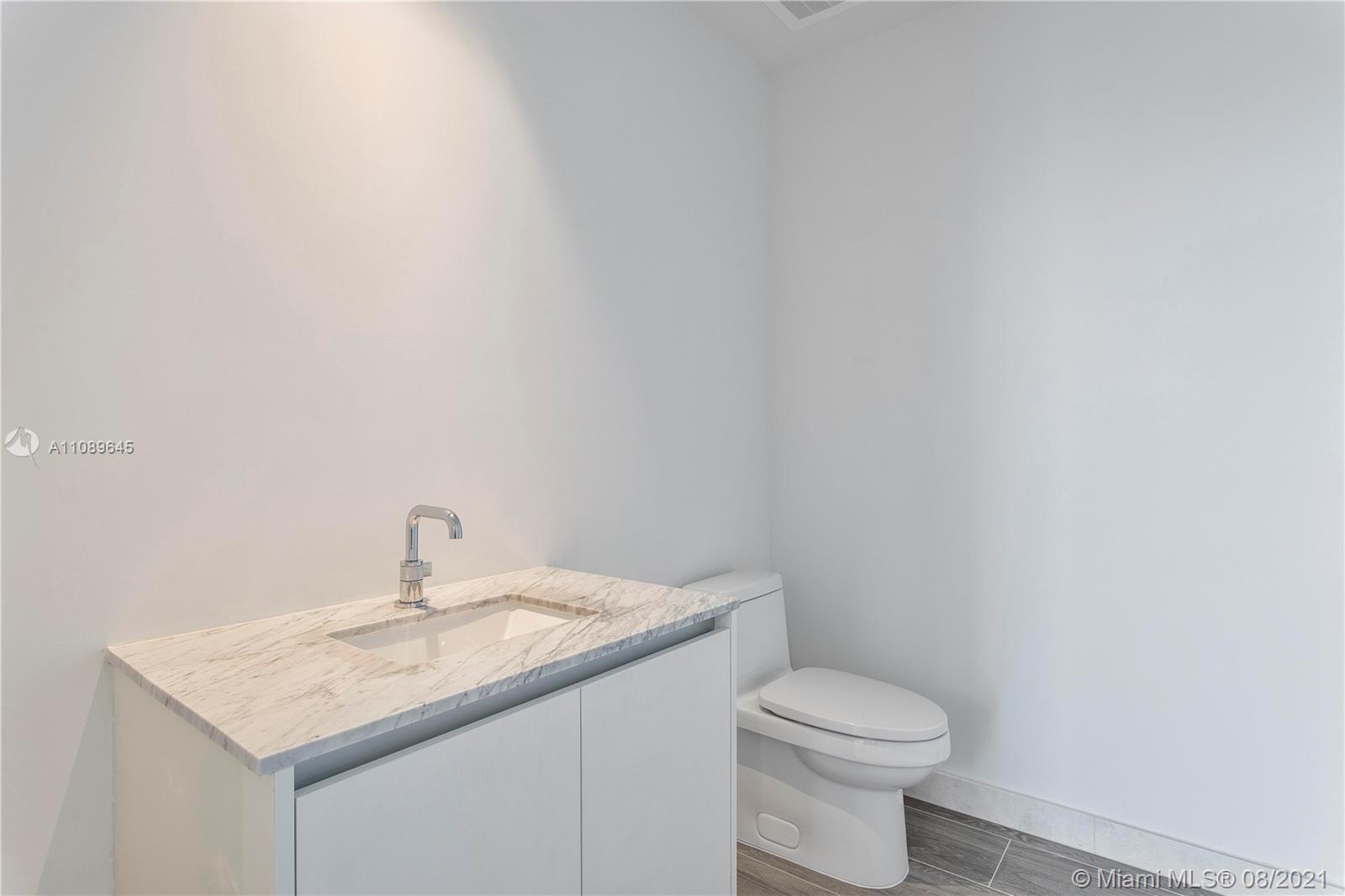 Elysee Condo - Residential