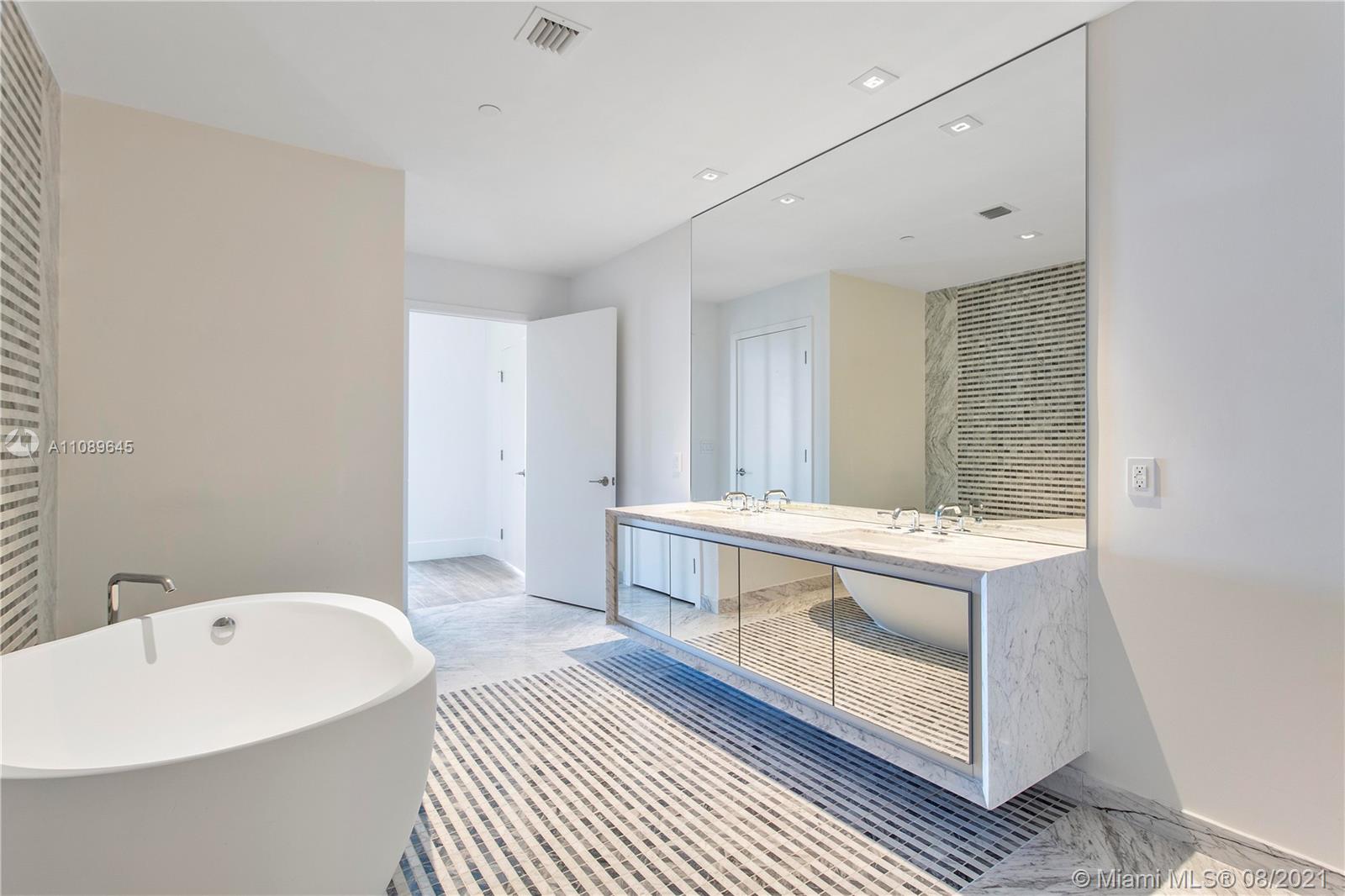 Elysee Condo - Residential