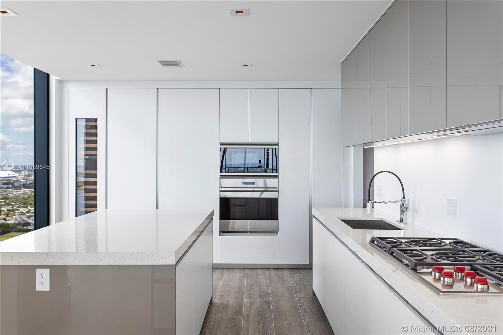 Elysee Condo - Residential