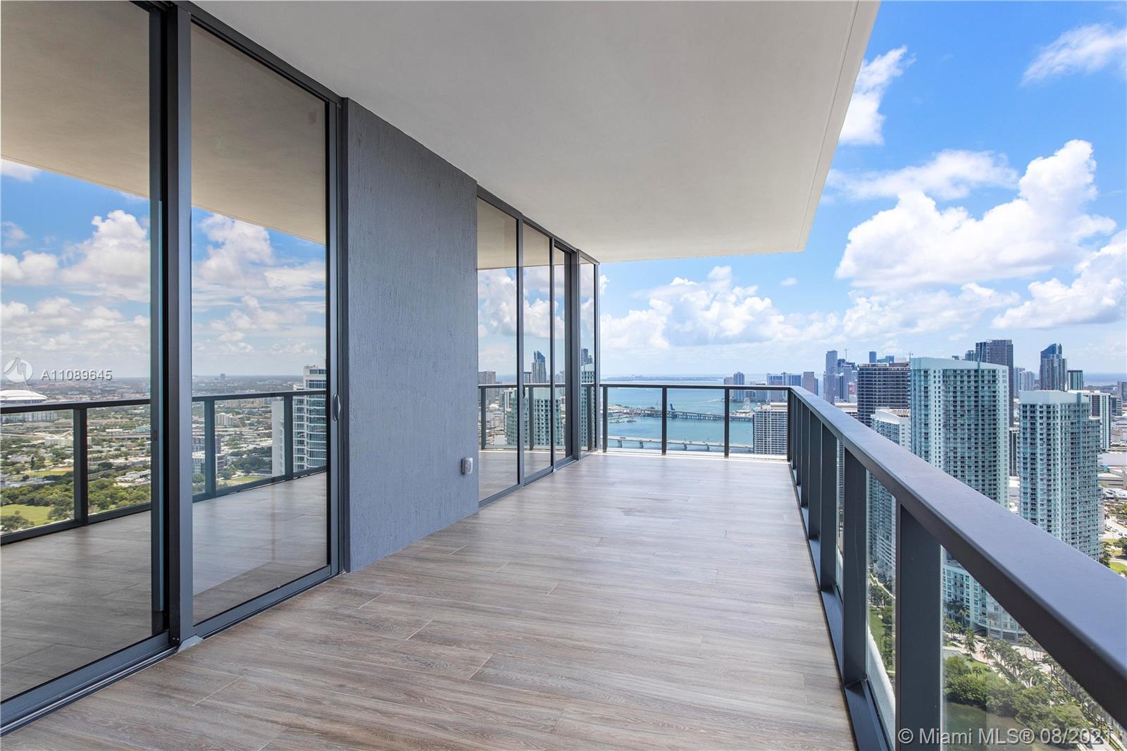 Elysee Condo - Residential