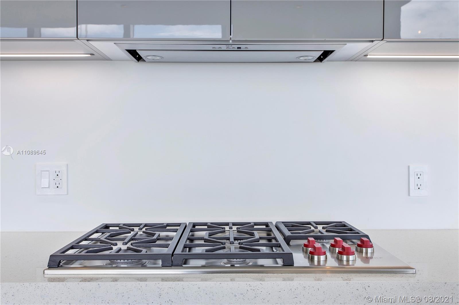 Elysee Condo - Residential