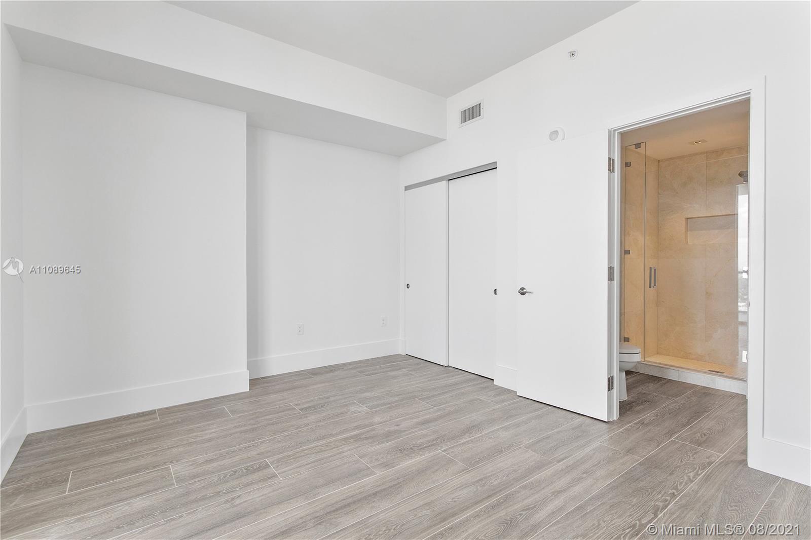 Elysee Condo - Residential