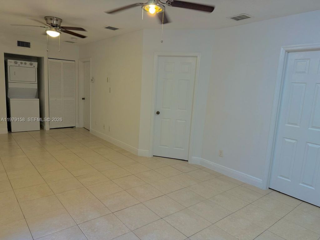 Photo of 2099 NW 26th Ave #1-c, Fort Lauderdale, FL 33311 (MLS # A11979158)