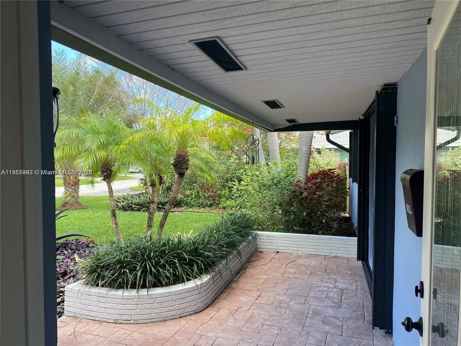 CORAL HEIGHTS SEC 1 - Residential Lease